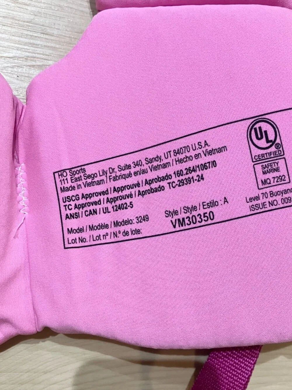 NWT Hyperlite Child Life Vest
